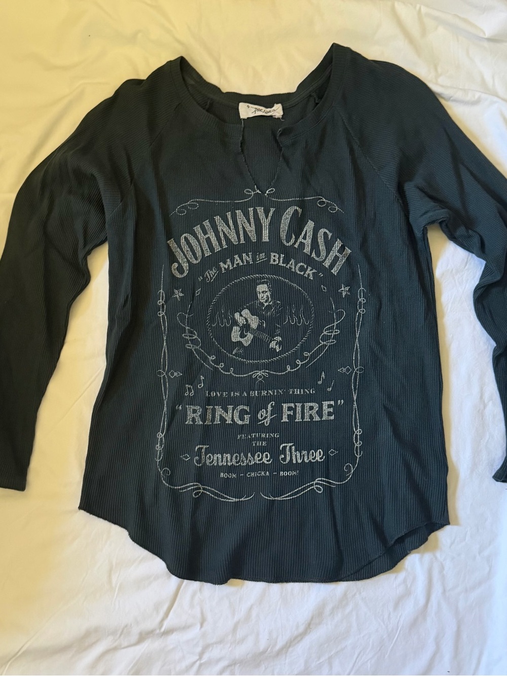 Daydreamer Charcoal Johnny Cash Graphic Long-Sleeve Tee